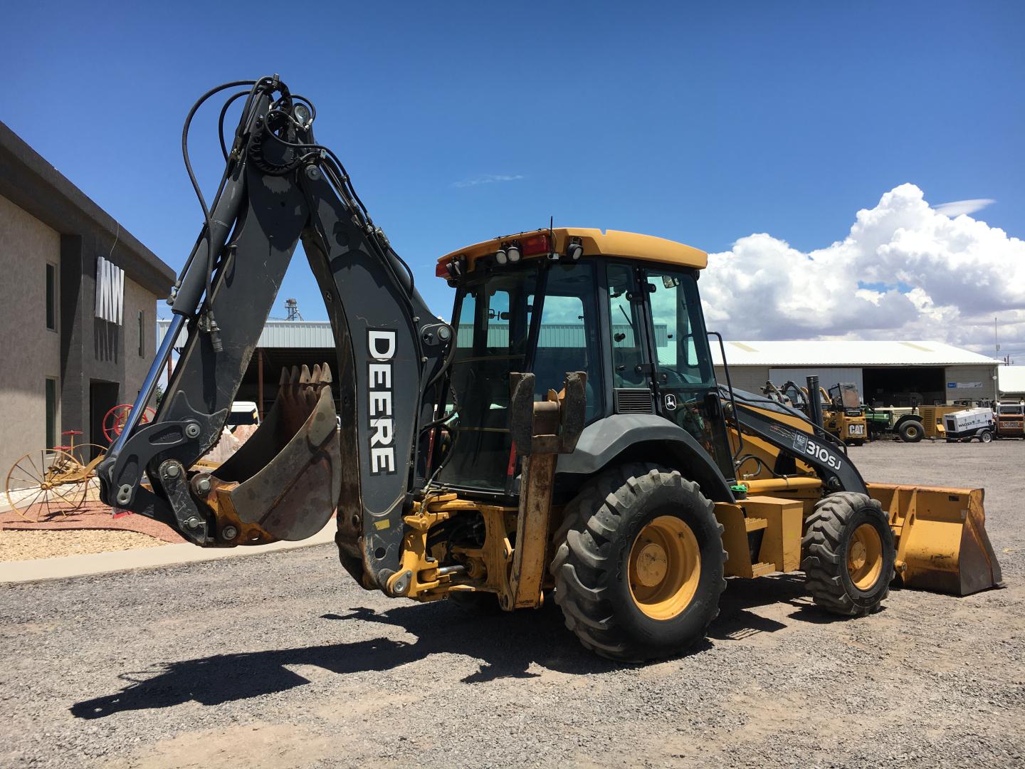 ./imagenes/INVOICE/2019/16852/RETROEXCAVADORA JOHN DEERE 310SJ (81).JPG